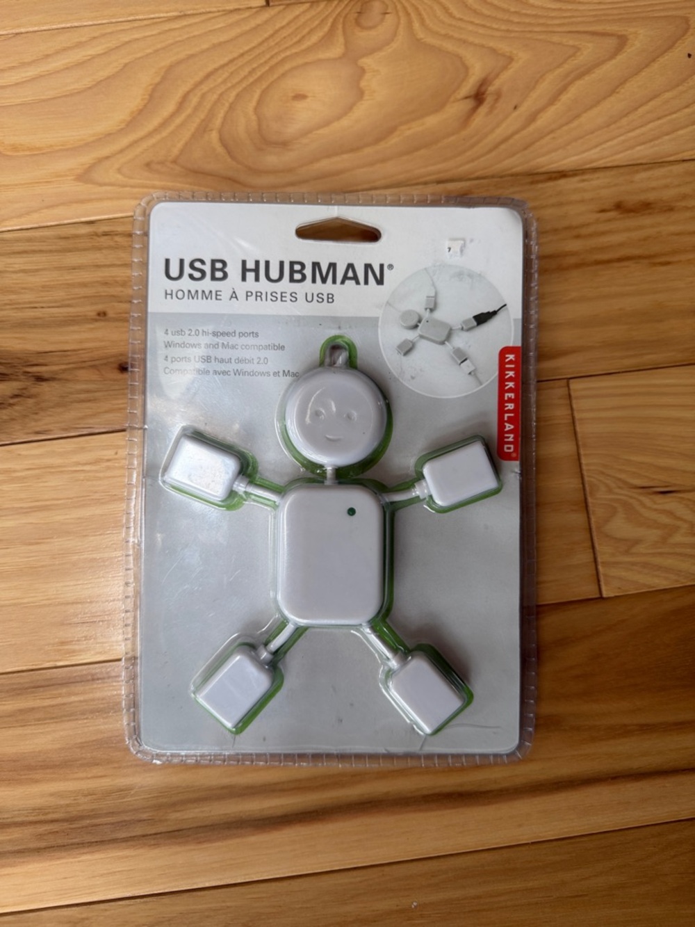 Kikkerland USB Hubman 4-Port White and Green USB Hub